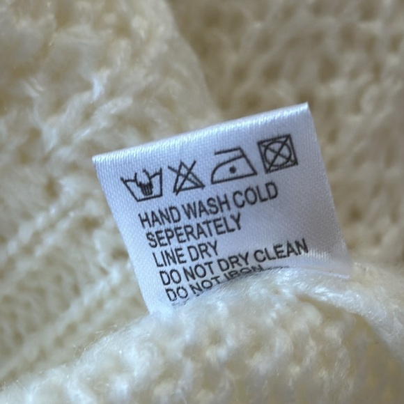 FASHION NOVA. NWT. Henderson Cable Knit Pullover Acrylic Sweater. Cream.… - Picture 8 of 10